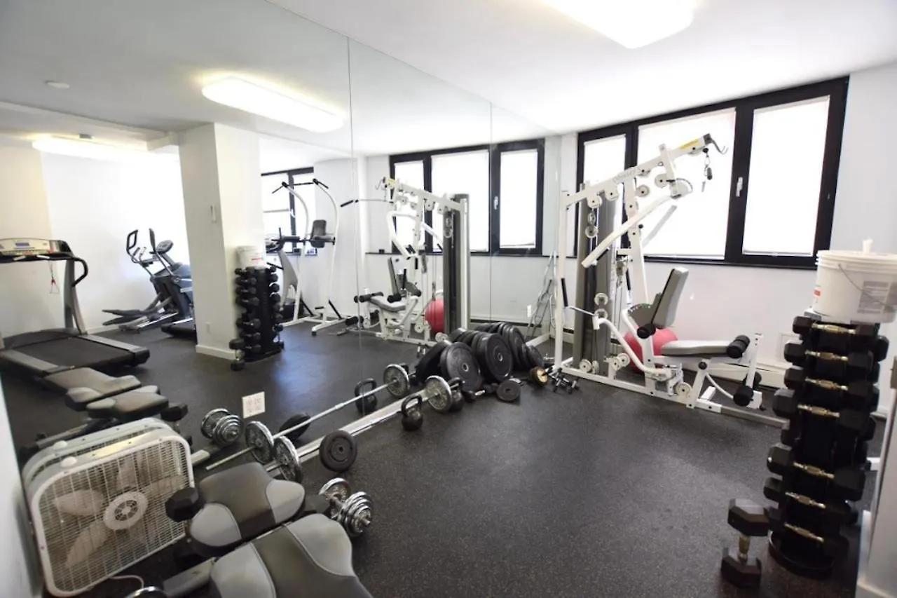 Williamburg Beautiful Ground Floor Apartment New York